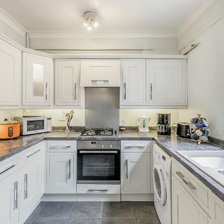 Rosskeen Villa Tideswell Eksteriør billede