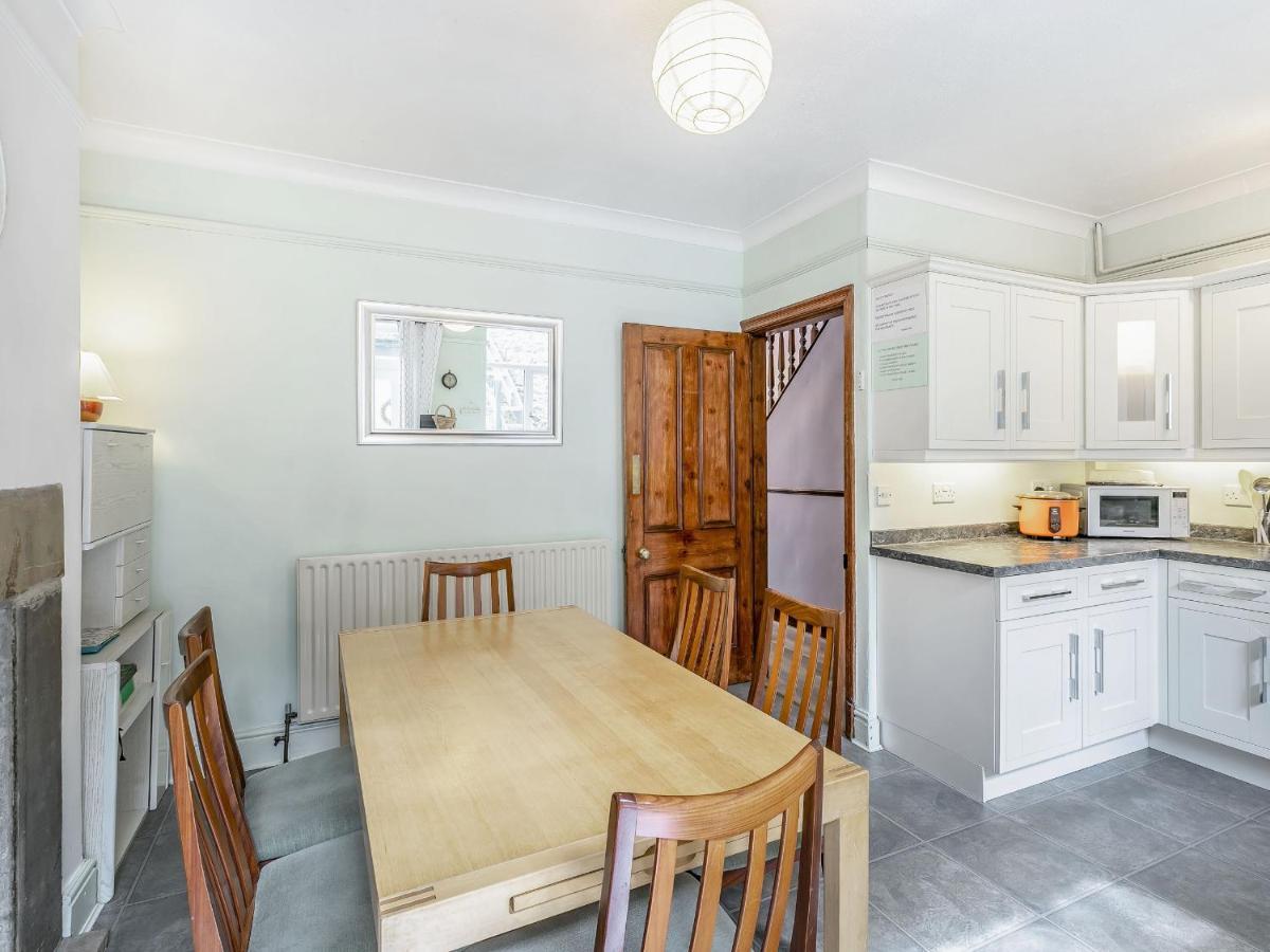 Rosskeen Villa Tideswell Eksteriør billede