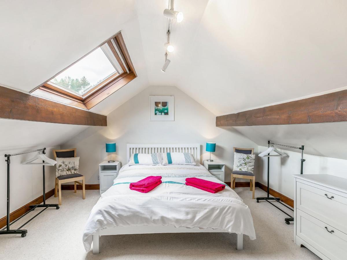 Rosskeen Villa Tideswell Eksteriør billede